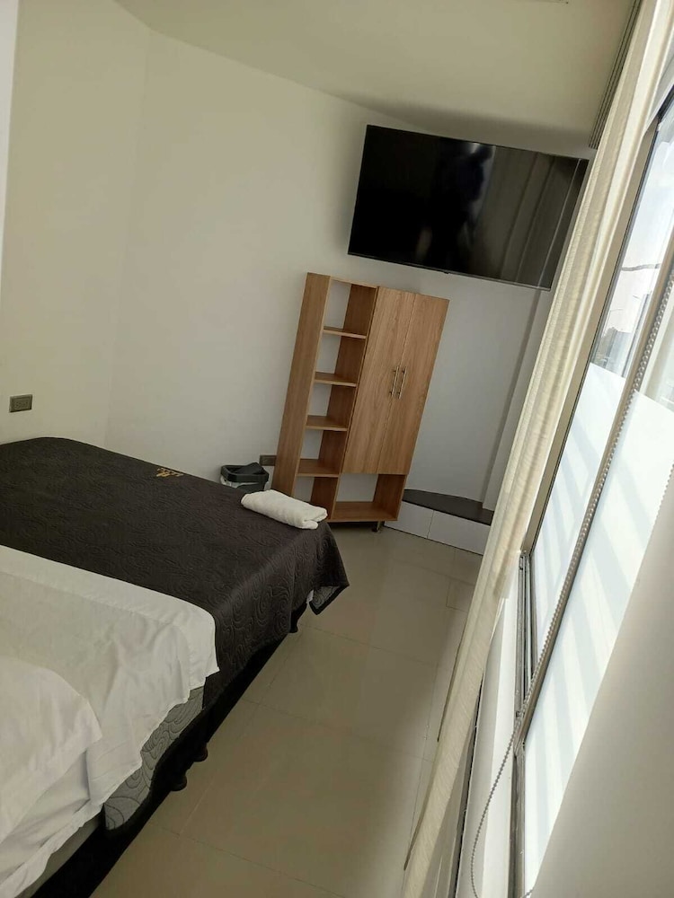 Panoramic Room