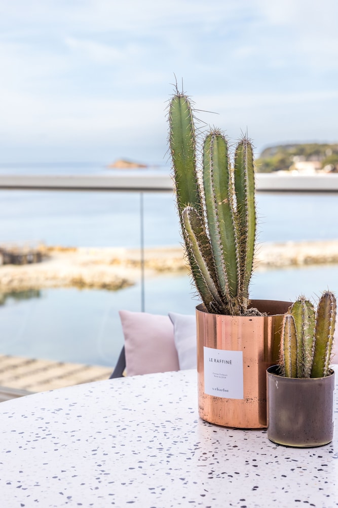 Exception, Sea View - Photo 4