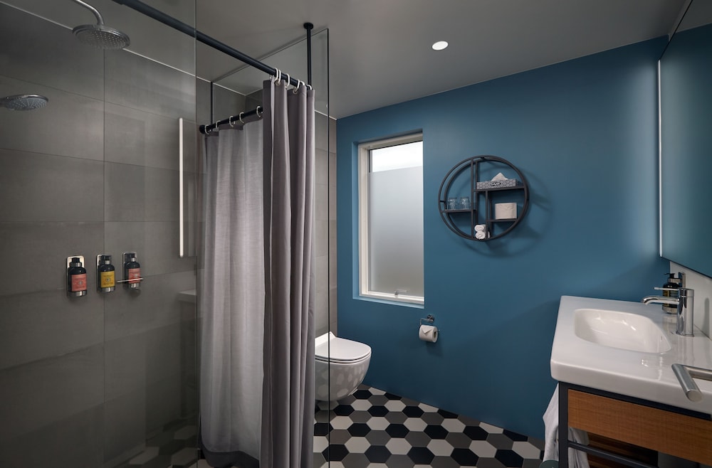 Superior Room - Photo 9