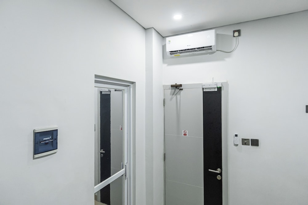 Deluxe Room - Photo 2