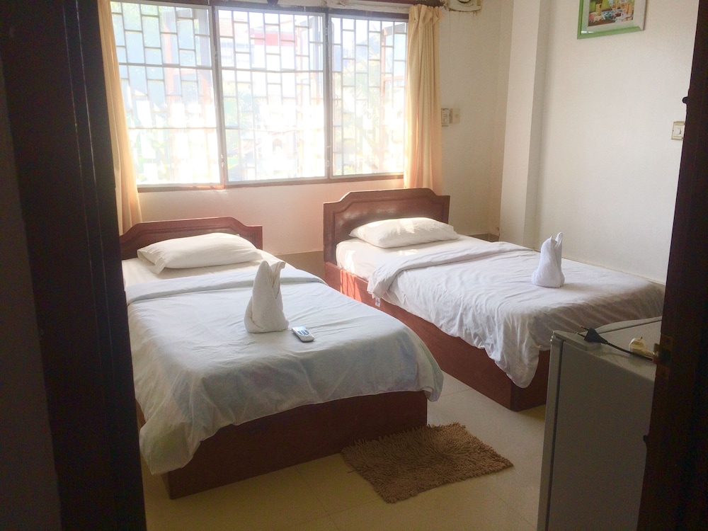 Twin Room photo 2