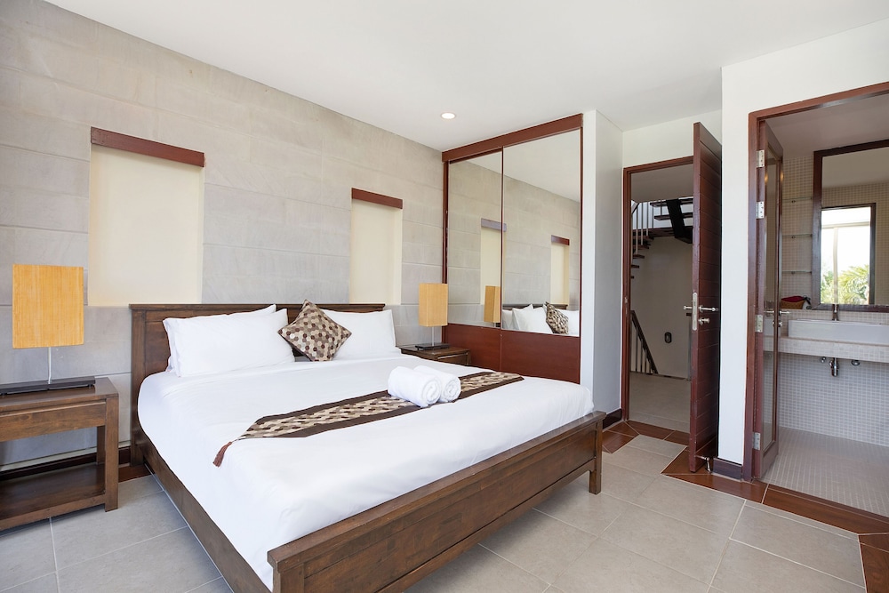Design Villa, 3 Bedrooms, Garden View photo 2