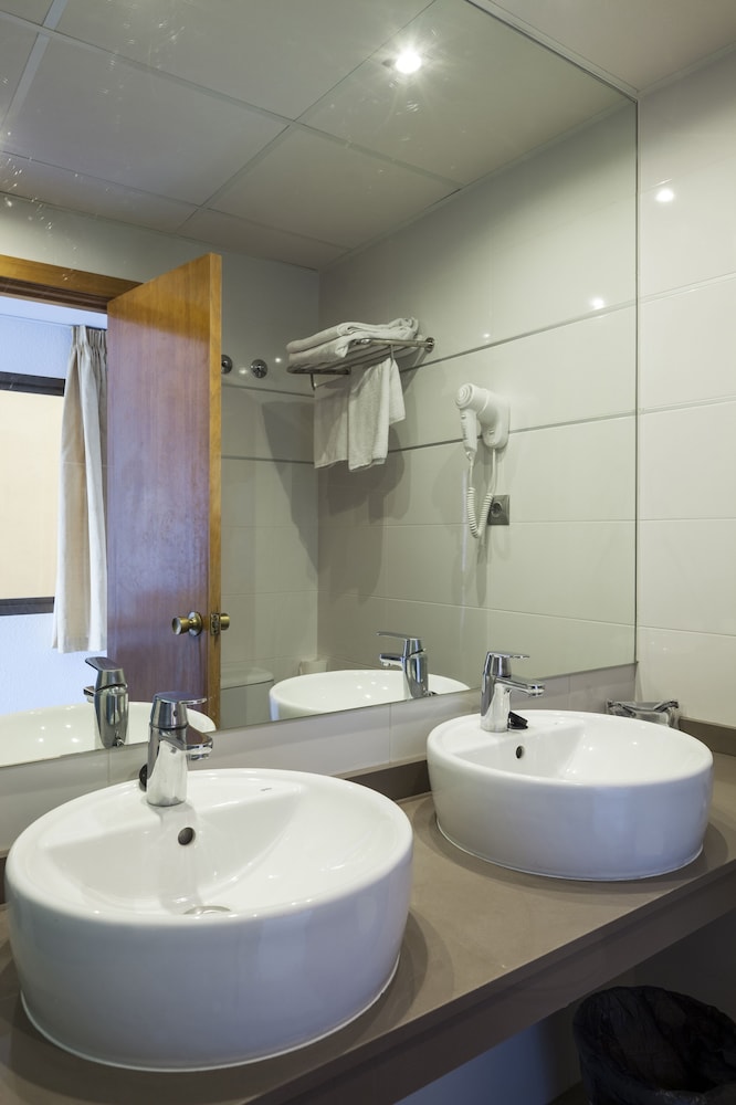 Superior Apartment, 2 Bedrooms, 2 Bathrooms, Beachfront photo 2