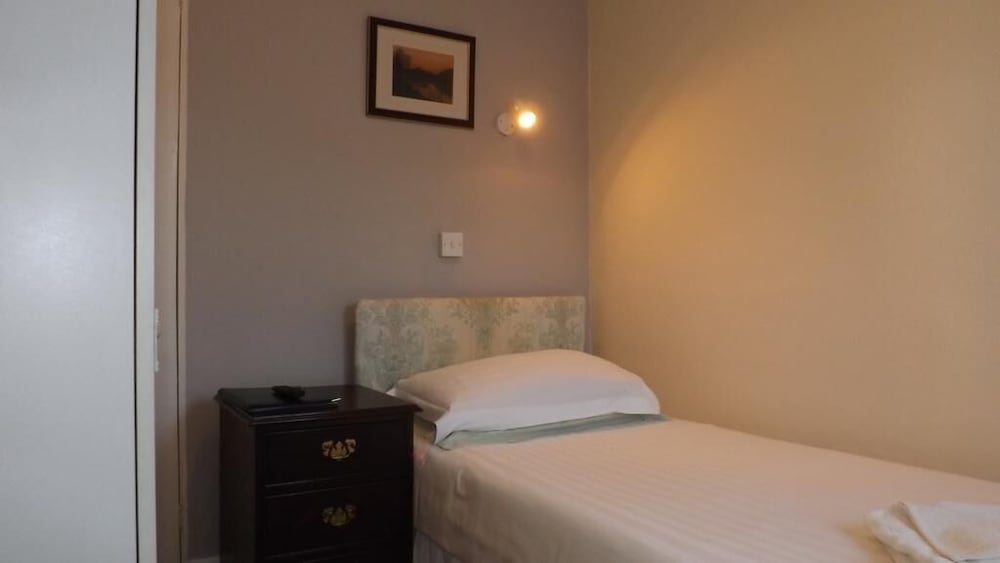 Basic Single Room photo 1