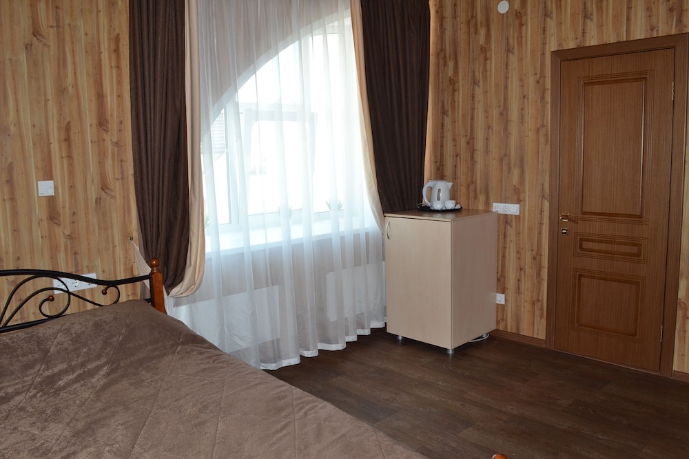 Standard Double Room photo 2