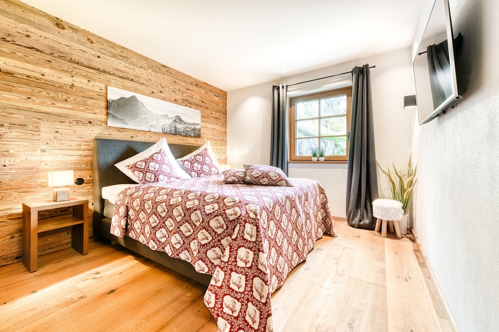 Garden Apartment in Chalet GM (incl. Cleaning Fee, City Tax & Laundry Package) photo 1