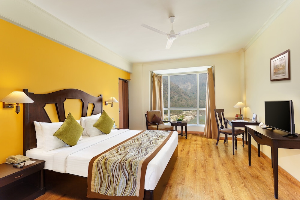 Two Bedroom Standard Apartment (Ganges View)