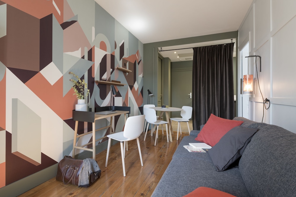 Suite Supérieure James, 2 place Gailleton 69002 Lyon