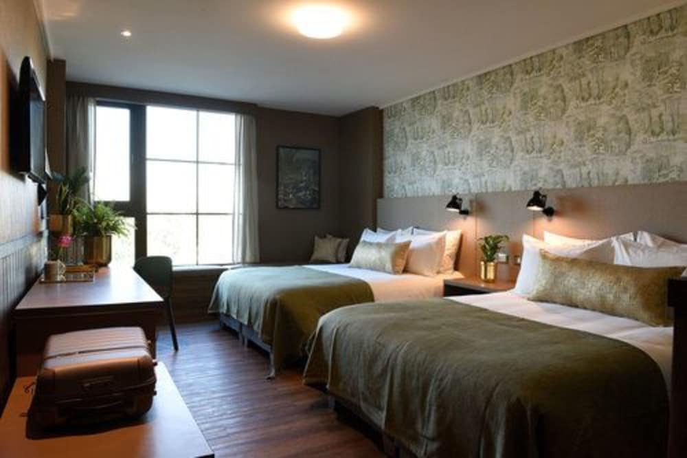 Standard Double Room, 2 Queen Beds - Photo 1