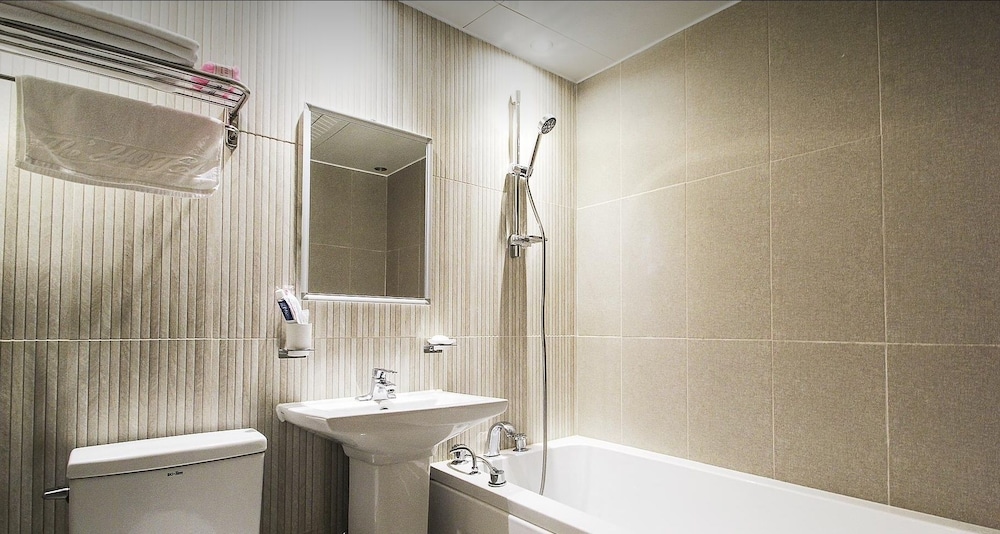 Twin Room (A) photo 2