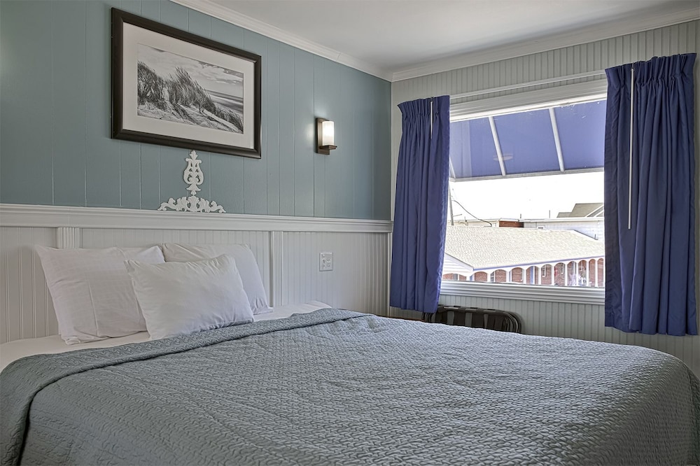 Economy Room photo 1
