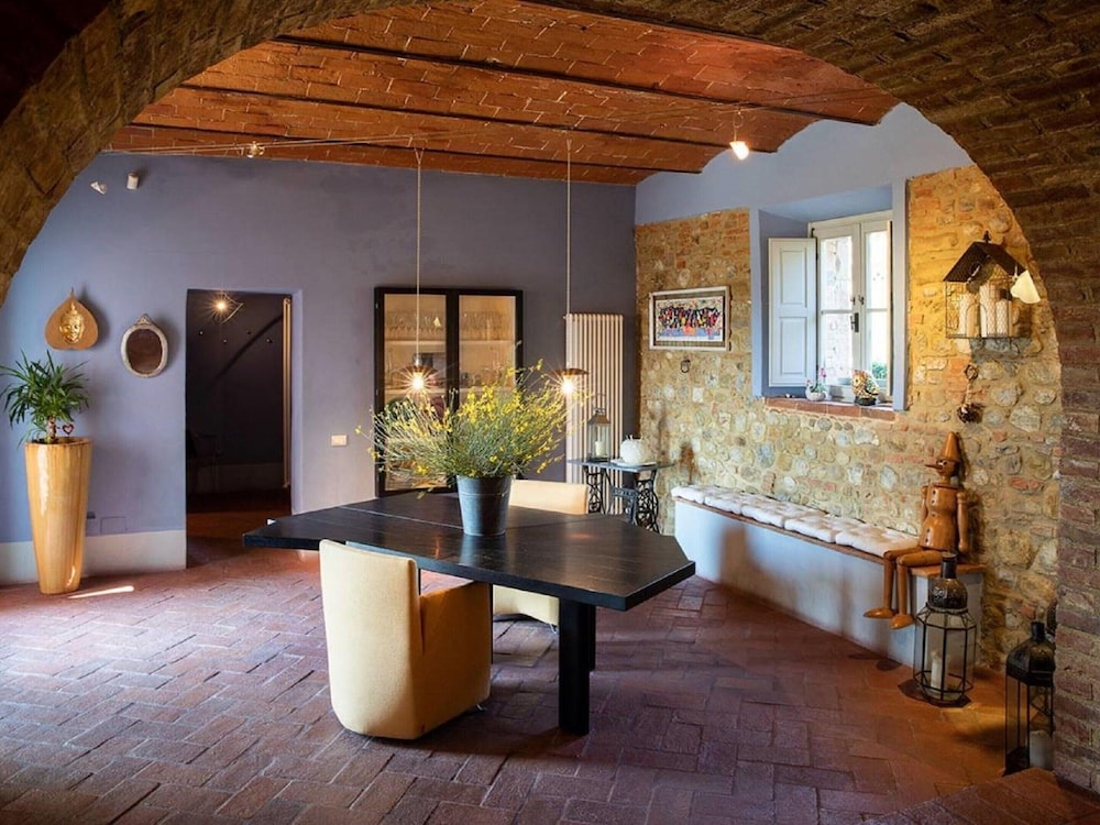 House photo 1