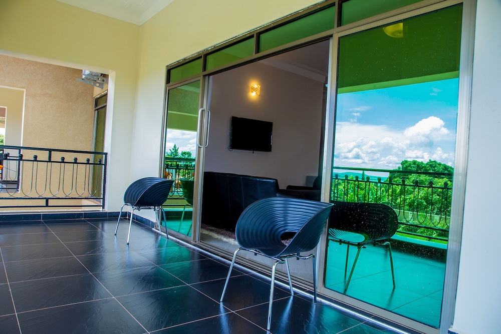 Executive Room photo 3