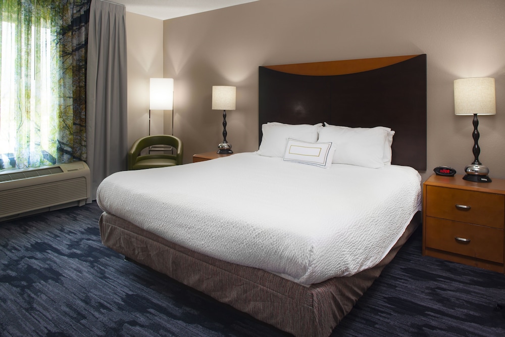 Room, 1 King Bed - Photo 1
