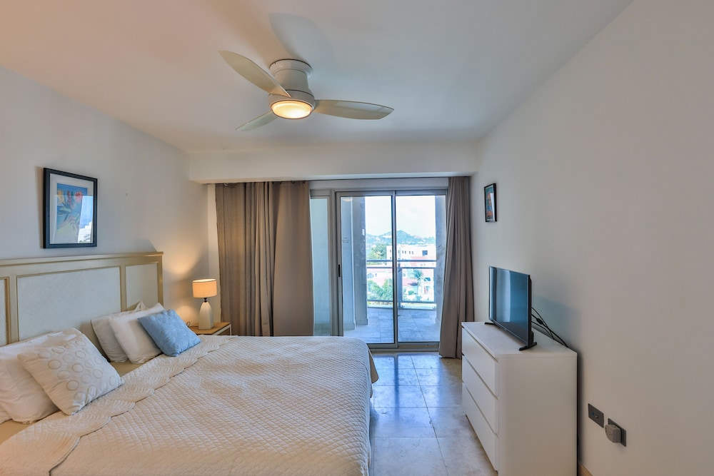 Family Condo photo 3