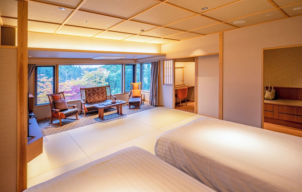 Premium Room, 2 Bedrooms, Non Smoking, Mountain View photo 2