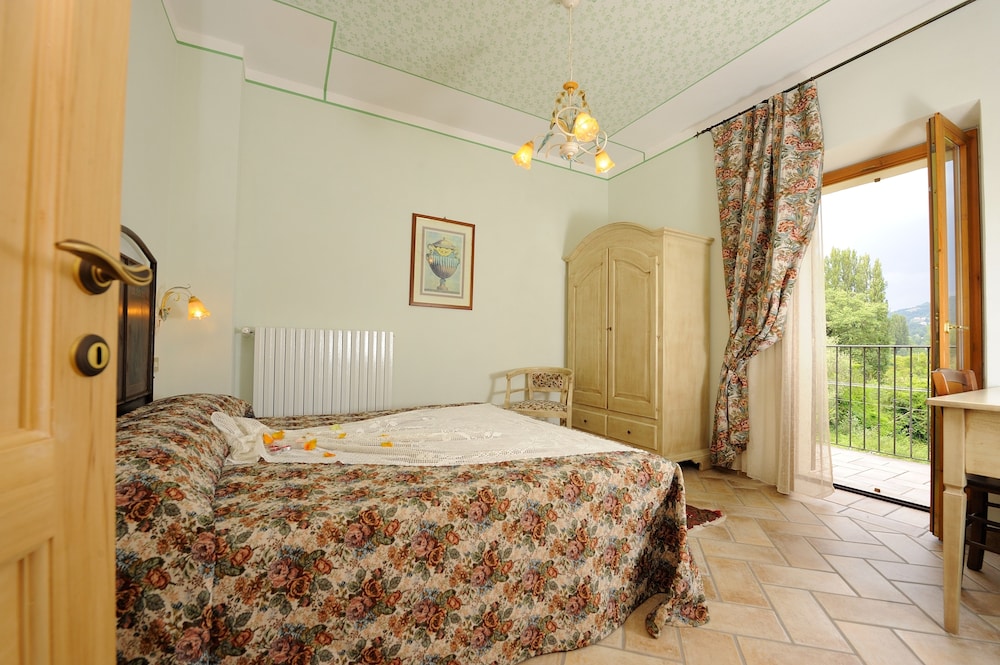 Traditional Quadruple Room, 2 Bedrooms, Valley View photo 2