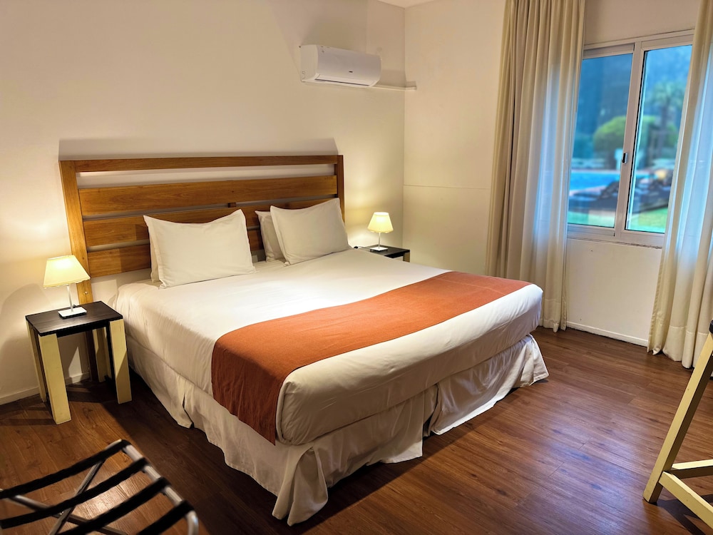 Superior Room, 1 Queen Bed - Photo 16
