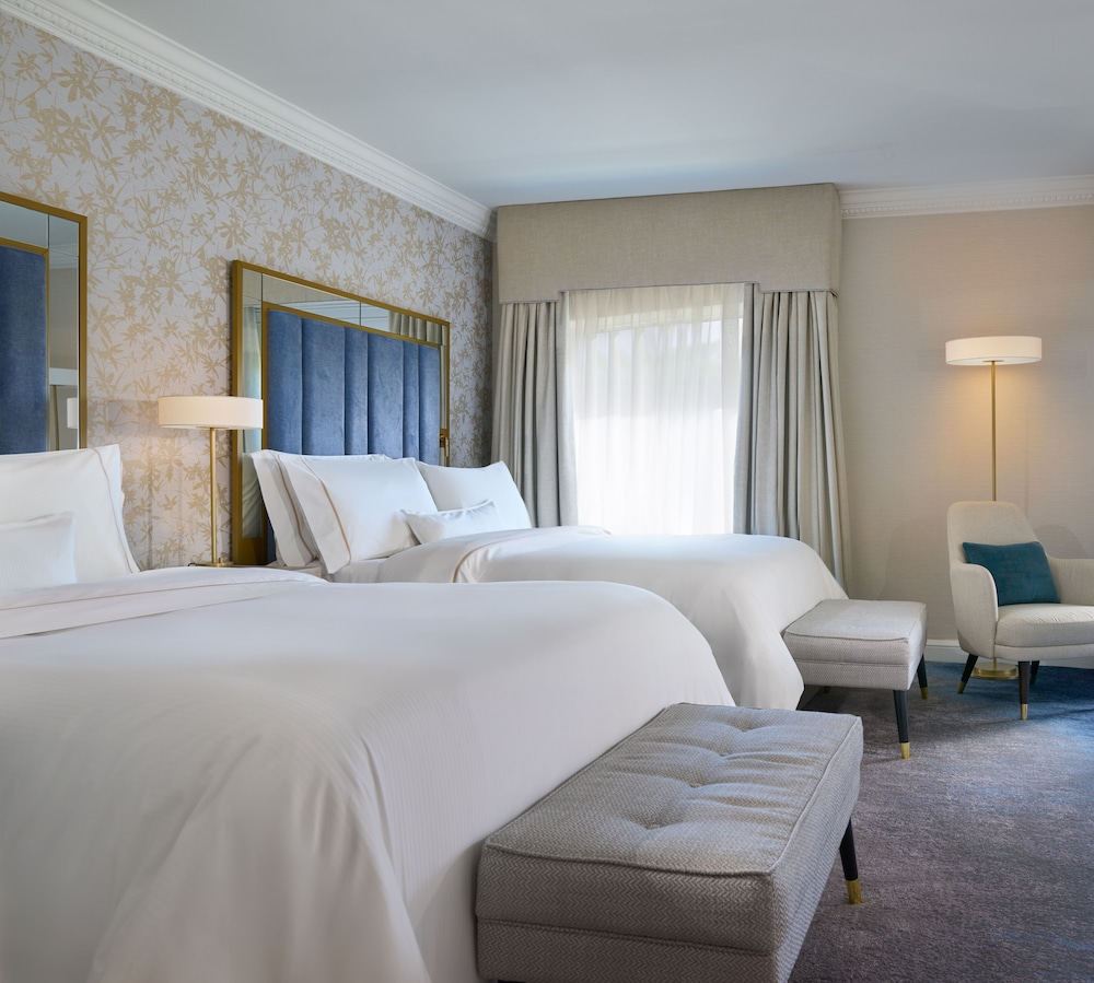 Room, 2 Double Beds, City View