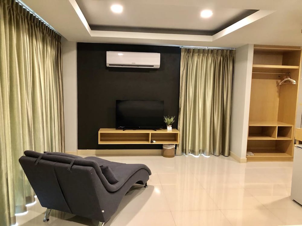 Superior Double Room with Bathtub photo 3