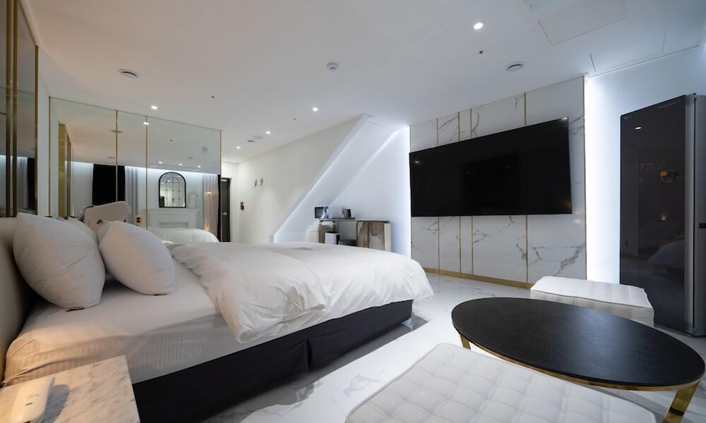 Queen Room - Terrace - Photo 8