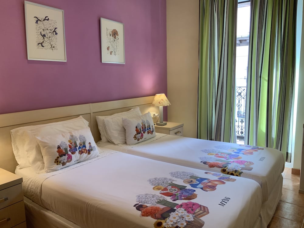Superior Double Room, Private Bathroom - Photo 6