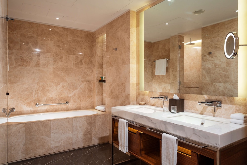 Suite, 1 Bedroom photo 3