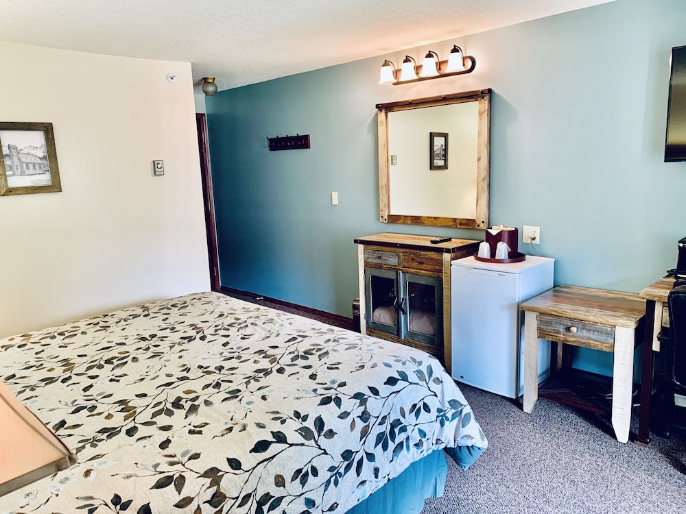 Room, 1 King Bed photo 3