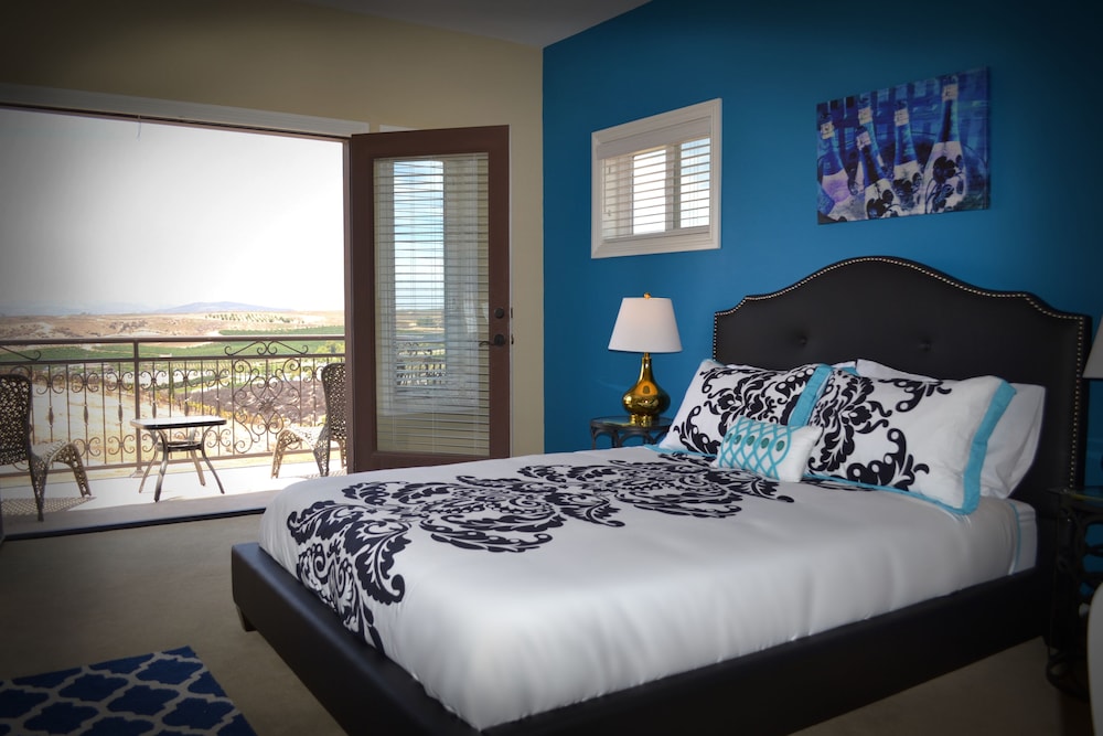 Presidential Suite, 1 King Bed with Sofa bed photo 1