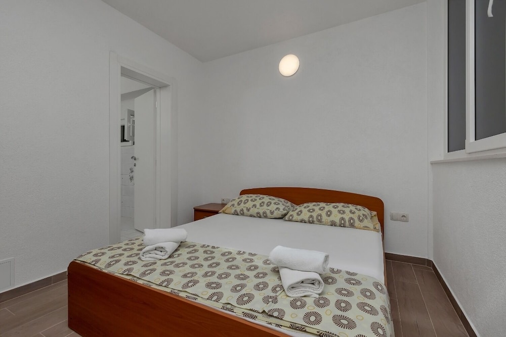 Apartment (Nikola - 5 m from beach - A(6+2) I ka) photo 3