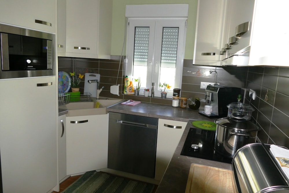 Superior House, 3 Bedrooms, Terrace, Garden View photo 1
