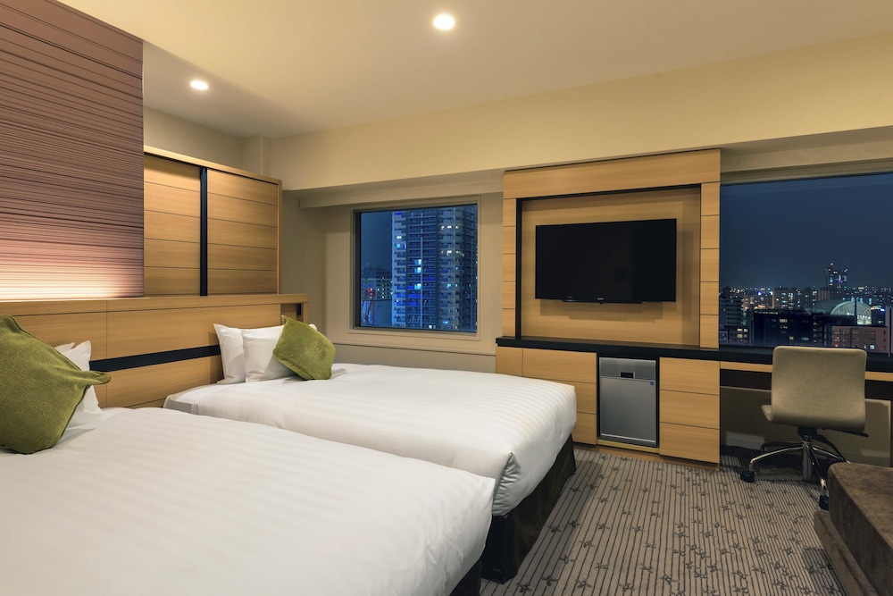 Standard Room, 2 Twin Beds (Bath Shower Combo, Mid Floor) - Photo 3