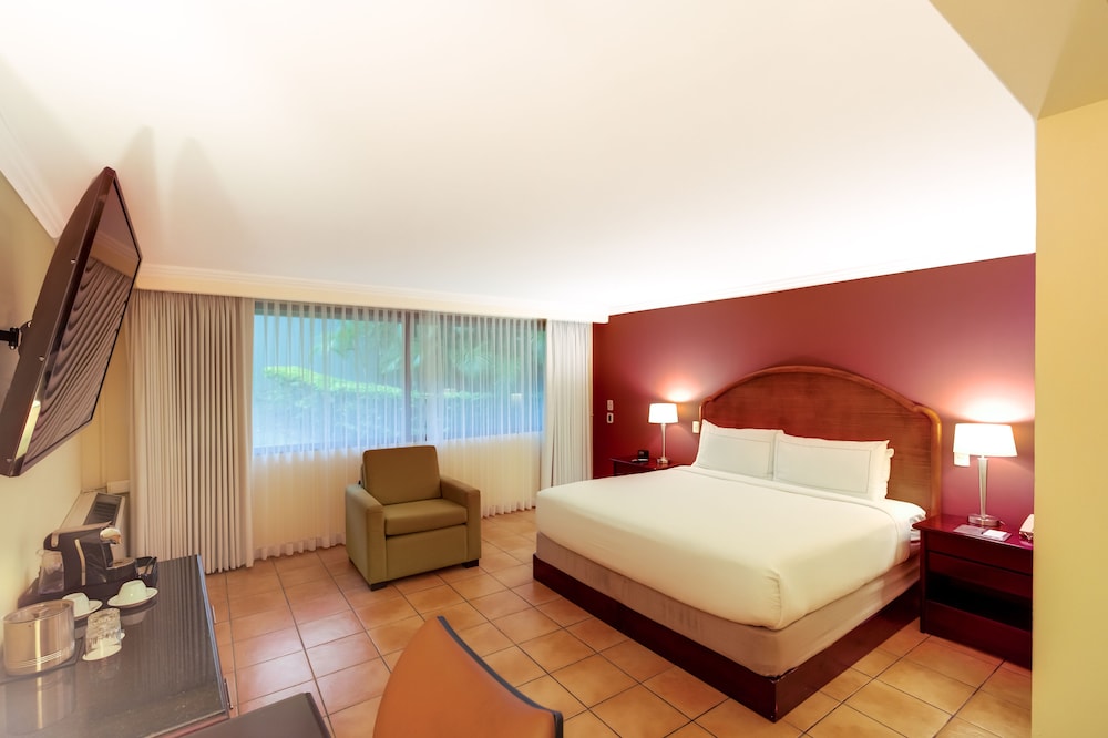 Standard Room, 2 Double Beds photo 3