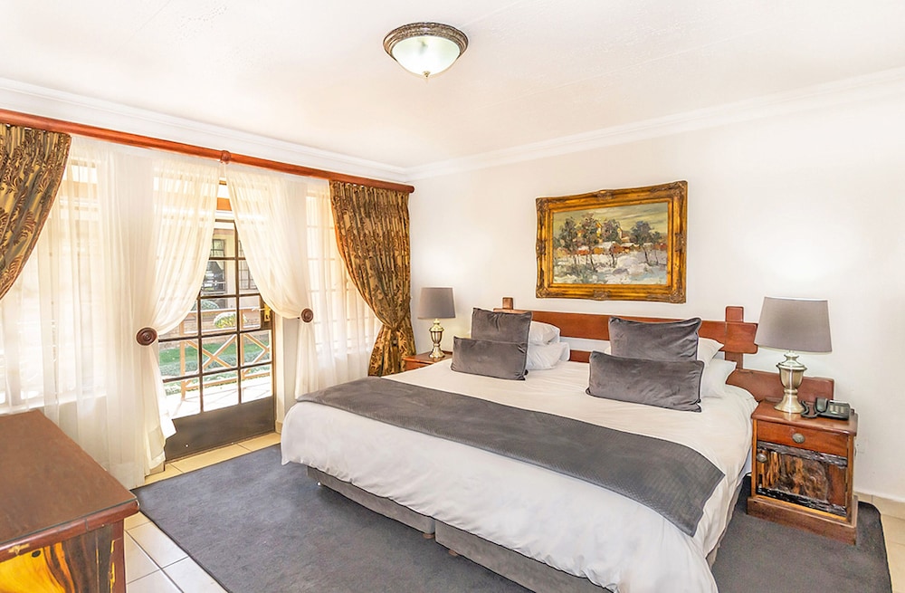 Luxury Double Room (4) - Photo 1