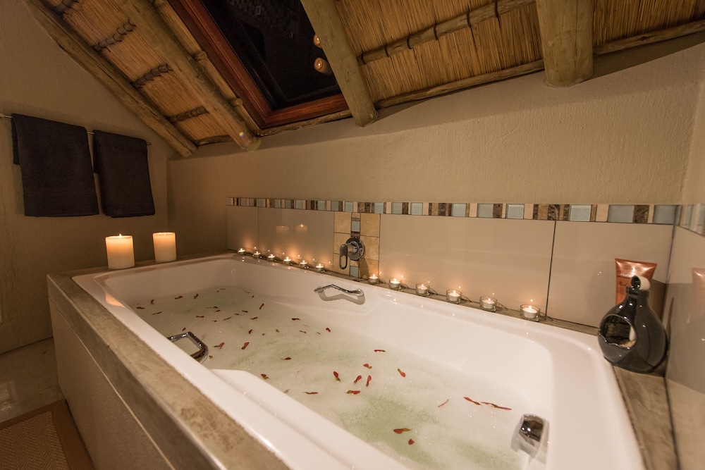 Ekhaya Suite 5 photo 2