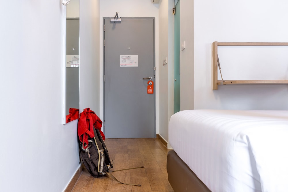 Standard Double Room - Photo 5