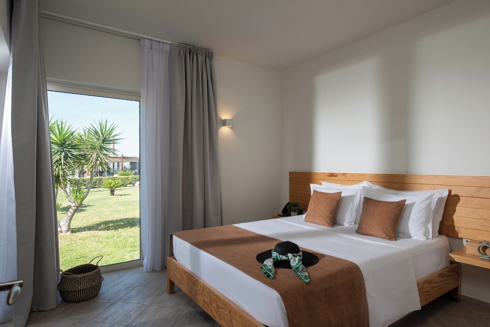 Comfort Suite, Sea View