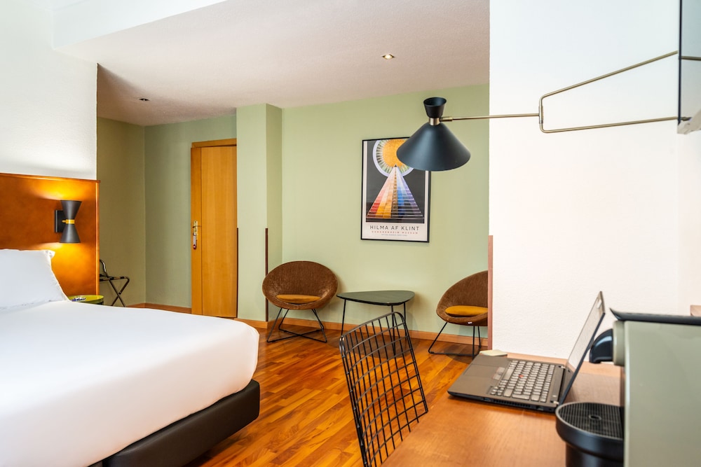 Superior Double Room - Photo 3