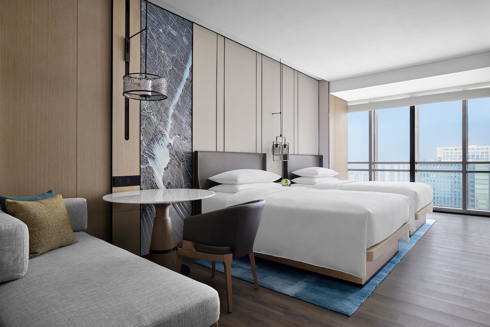 Deluxe Room, 2 Double Beds, City View - Photo 1