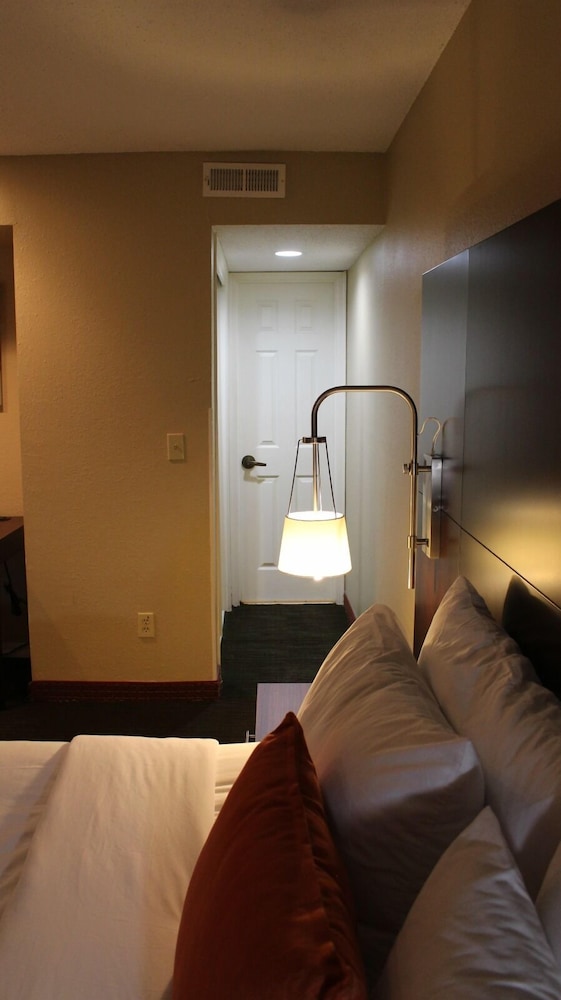 Suite, Multiple Beds, Non Smoking (Two-Bedroom) - Photo 16