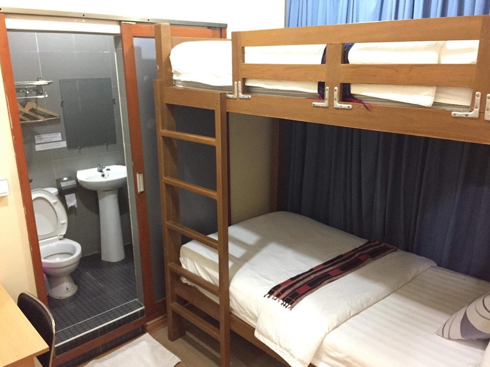 Twin Bunk Bed Room photo 1