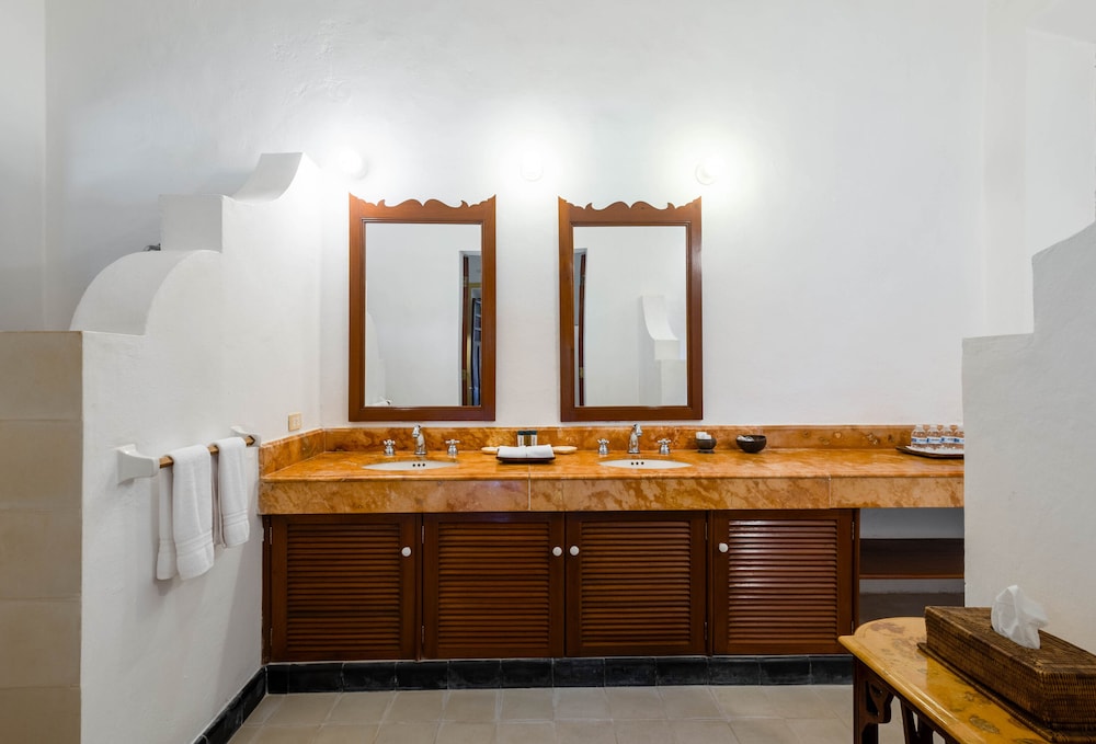 Superior Room - Photo 14