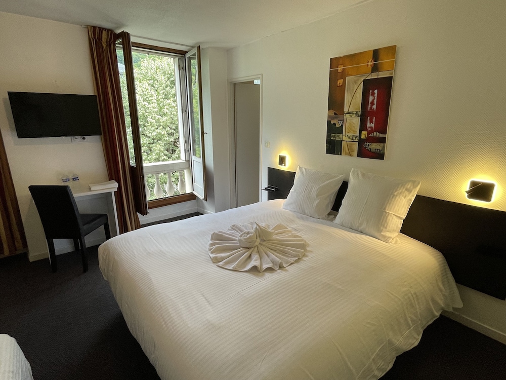 Classic Double or Twin Room - Photo 1
