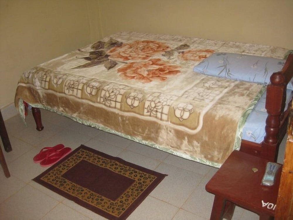 Single Room, 1 Large Twin Bed, Non Smoking photo 3
