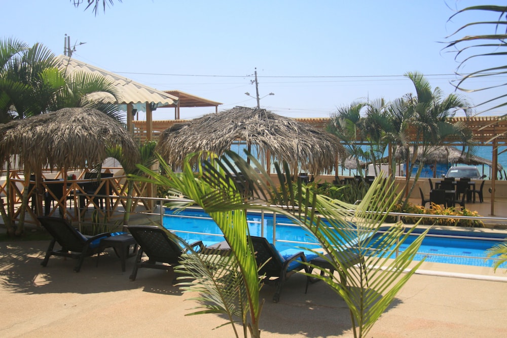 Superior Double Room, 2 Double Beds, Pool Access, Beach View photo 2