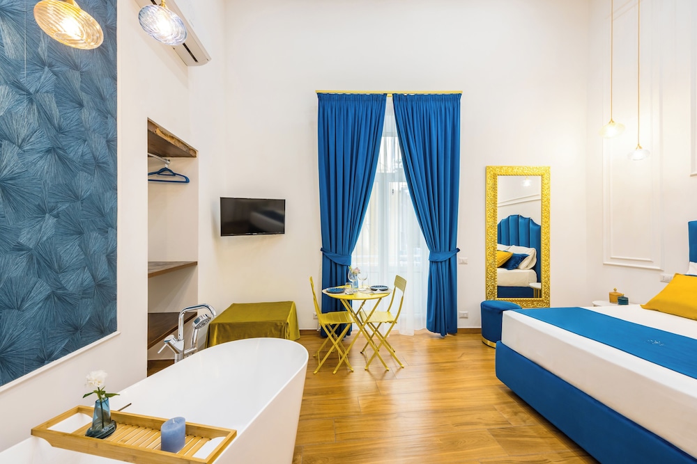 Luxury Room, Balcony, City View