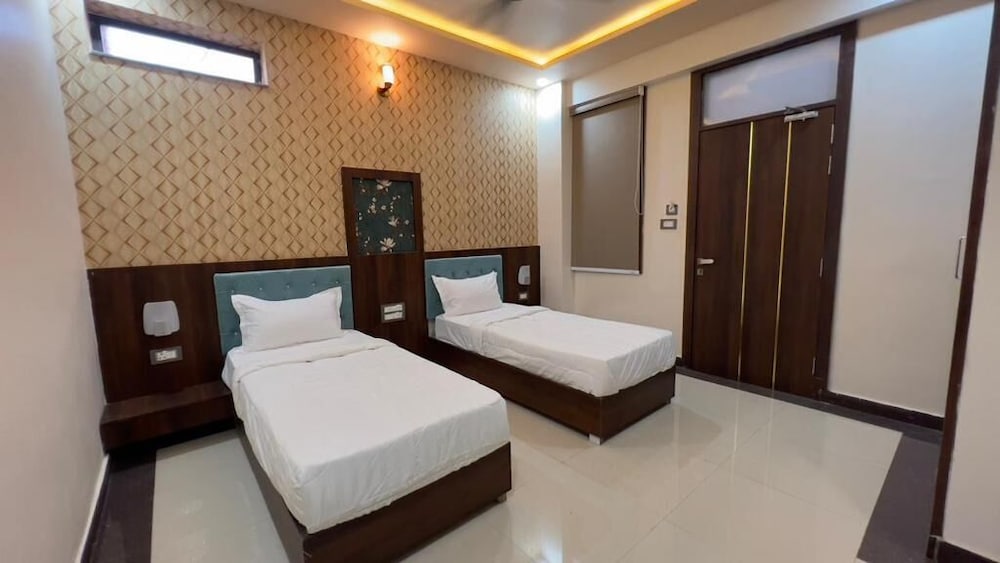 Double or Twin Room, Balcony, City View
