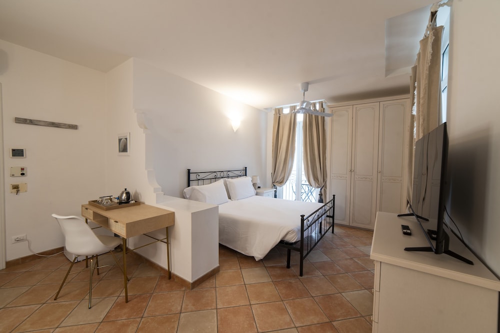 Quadruple Room, Balcony, Sea View