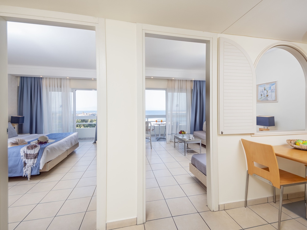Deluxe Apartment, 1 Bedroom - Photo 3