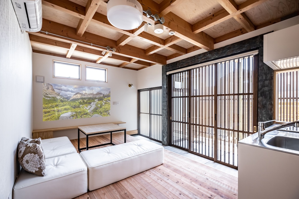 House(KONPARU) photo 2